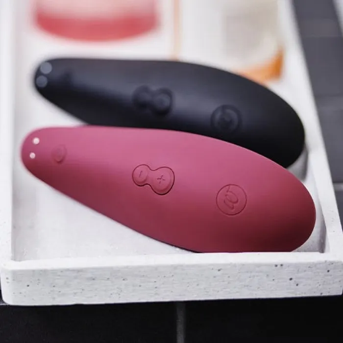 Womanizer Female Sex Toys Classic 2 Clitoral Stimulator Womanizer